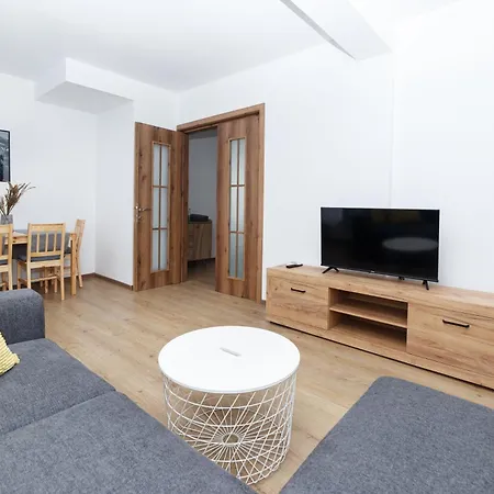 Apartment Rooftop Street Doamnei Bukarest