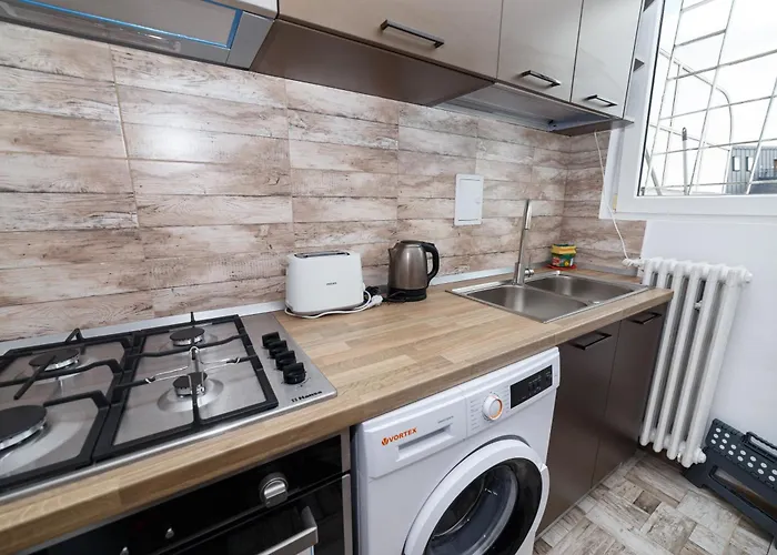 Rooftop Street Doamnei Apartament