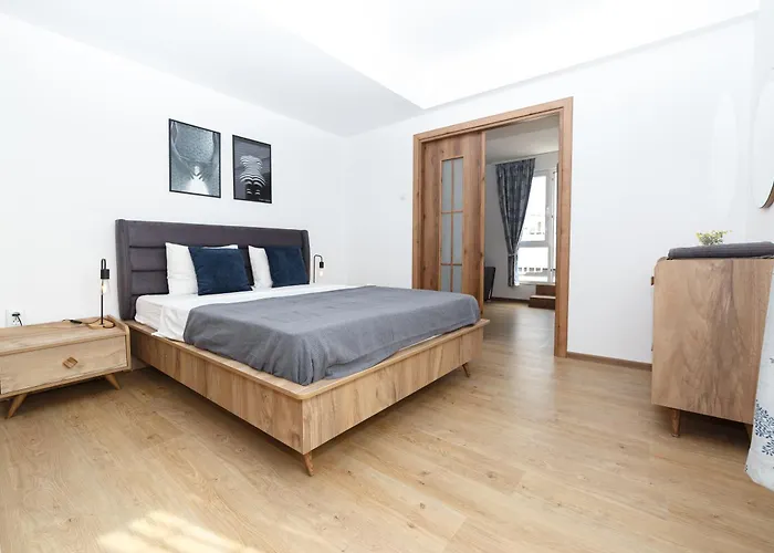 Rooftop Street Doamnei * Bucureşti